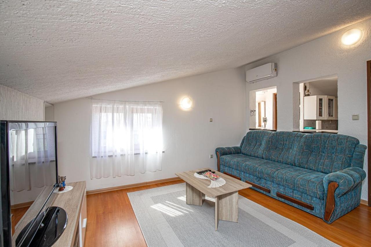 Apartment Slavko Cancini Kukci Exterior foto